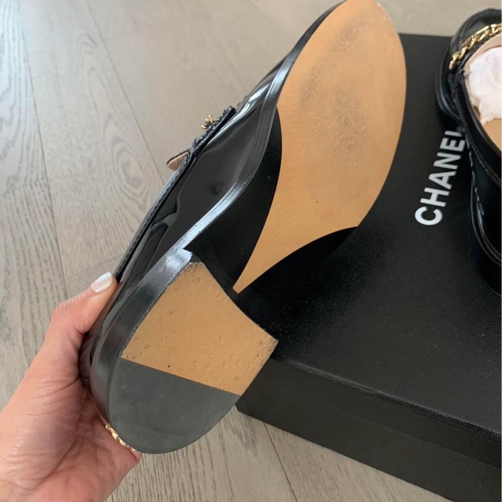 CHANEL Black Patent Leather Logo Chain Loafers - Picture 3 of 5